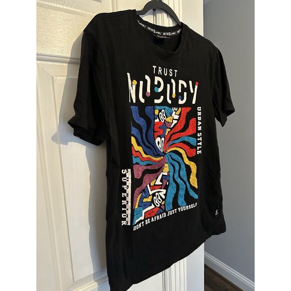 VGUC Switch Remarkable TRUST NOBODY Sz XL Short Sleeve Black Red White Design - Picture 3 of 12
